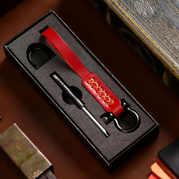 A001 Car Keychain Leather Long Key Rope (Oil Wax Red)