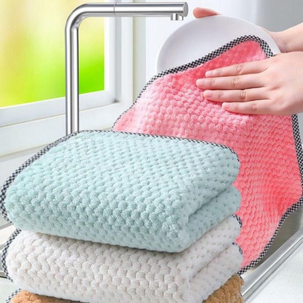 4pcs Hand Towel Hangable Dishcloth Kitchen Rag Non-Stick Oil Absorbent Towel (Color Random Delivery) - Image 2