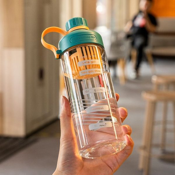 Portable High Temperature Resistant Tea Leaking Plastic Cup, Capacity: 550ml (Green Orange)