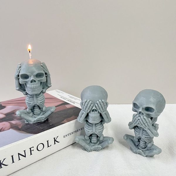 Skull Candle Silicone Mould Aromatherapy Ornament Mould (Skeleton Covering Eyes) - Image 5