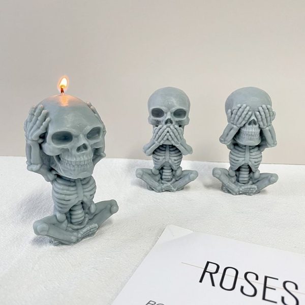 Skull Candle Silicone Mould Aromatherapy Ornament Mould (Skeleton Covering Eyes) - Image 6