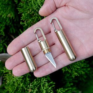 Keychain Pendant Small Knife Portable Art Cutting Knife (Bronze)