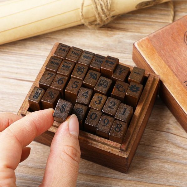 E13 28PCS / Set Vintage Wooden Alphabet and Number Diary Handbook DIY Stamps (Regular Capital) - Image 4