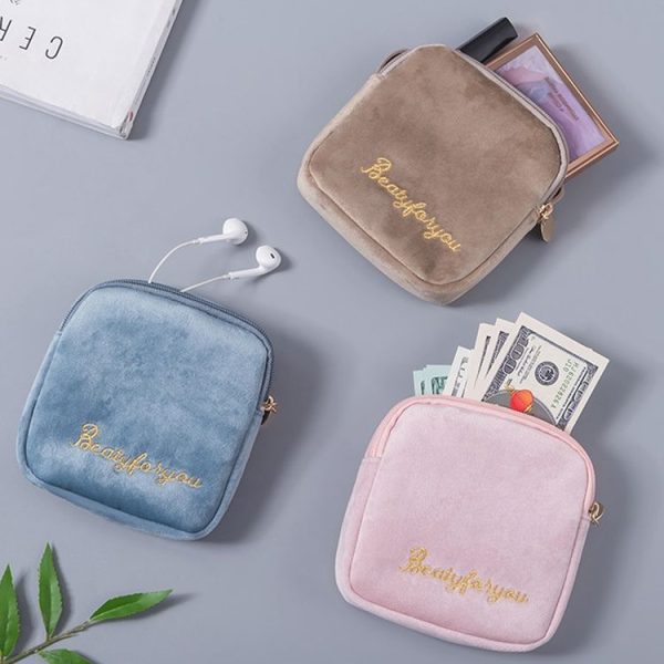 Plush Cloth Sanitary Napkin Storage Bag Sanitary Pad Storage Bag (Gray) - Image 5
