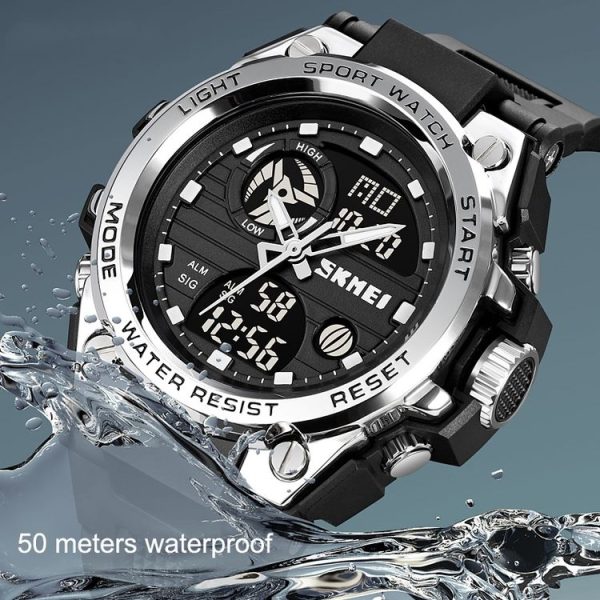 SKMEI 2031 Multifunctional Outdoor Waterproof Chronograph Men Sports Watch (Black Gold) - Image 6