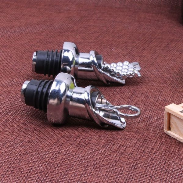2pcs Zinc Alloy Red Wine Cork Wine Stopper Drink Bar Tool Grape Type - Image 4