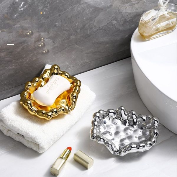 Electroplating Soap Box Fragrance Toilet Free Punch Drain Soap Holder (Golden) - Image 2