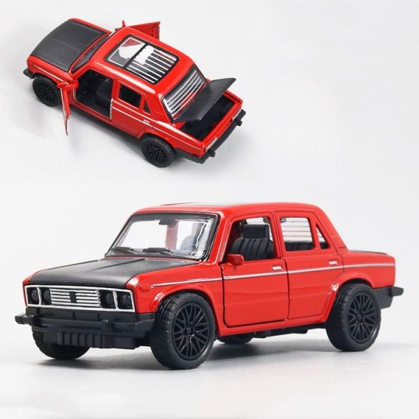 1: 36 Alloy Car Model Three Open Door Small Car Toys Cake Ornaments (Red)