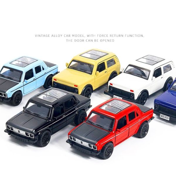 1: 36 Alloy Car Model Three Open Door Small Car Toys Cake Ornaments (Red) - Image 5