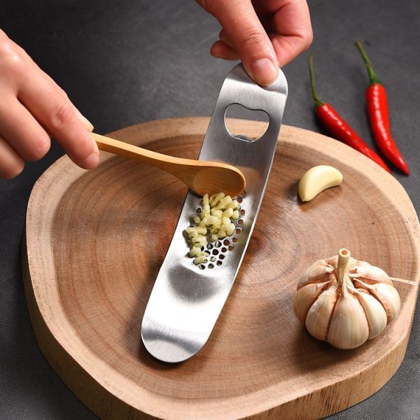 430 Stainless Steel Boat Shaped Garlic Grinder Manual Garlic Press Tools Kitchen Gadgets (Style 1) - Image 6