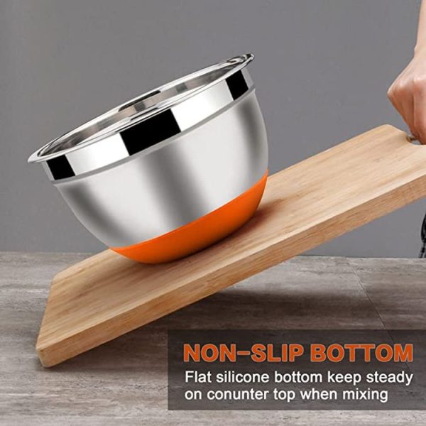 18cm With Colorful Silicone Bottom & Lid Salad Bowl Stainless Steel Thickened Basin (Color Random Delivery) - Image 4