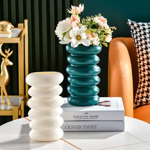 Plastic Spiral Wet & Dry Flower Vase Imitation Glaze Porcelain Flower Arrangement (Dark Green) - Image 4