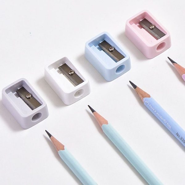 5pcs Deli 0594 Mini Portable Children Pencil Sharpener (Random Color Delivery) - Image 4