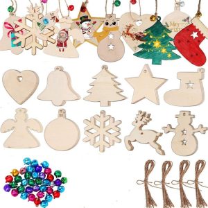 10pcs / set Wooden Christmas Tree Pendants Hand-painted Decorative DIY Wood Chips (Random Style)