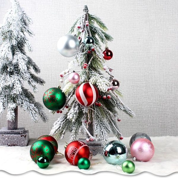 44pcs / set 3-6cm Christmas Ball Painted Pendant Electroplated Ball Ornaments, Color: Golden Red Green - Image 6