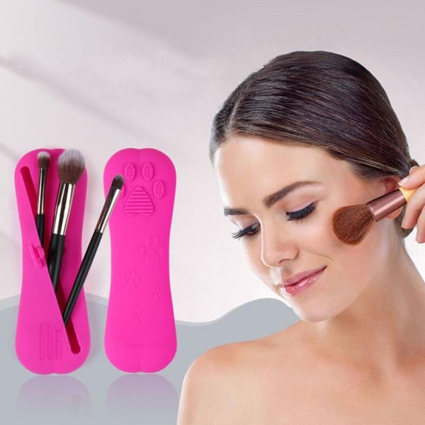 Slant Mouth Cat Paw Buckle Large Capacity Dustproof Soft Silicone Makeup Bag (Pink) - Image 2