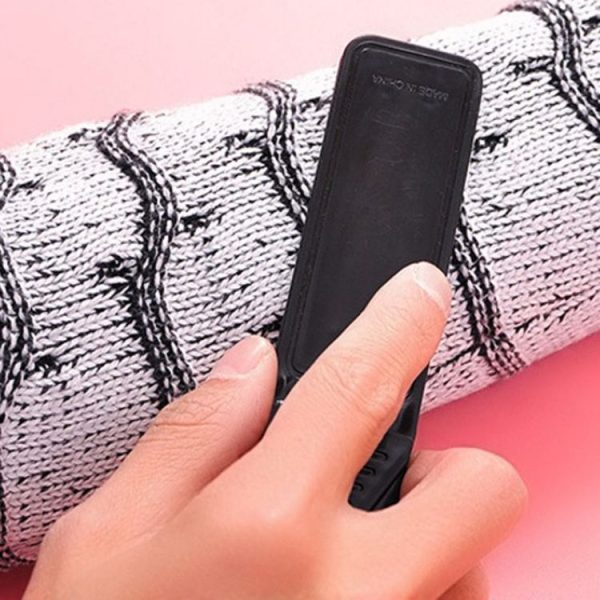 Portable Clothes Hair Removal Brush Folding Static Hair Remover (Black) - Image 5