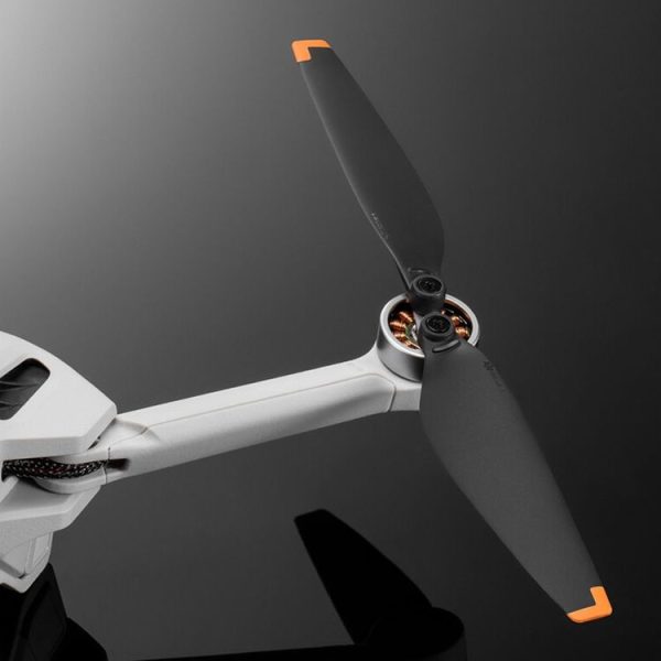 Original DJI Mini 3 Propellers Blades (2 Pairs) - Image 4