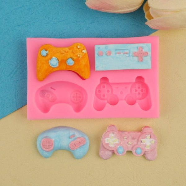 Game Console Gamepad Shape Silicone Mold Fondant Tool Cake Chocolate Mold (Pink)