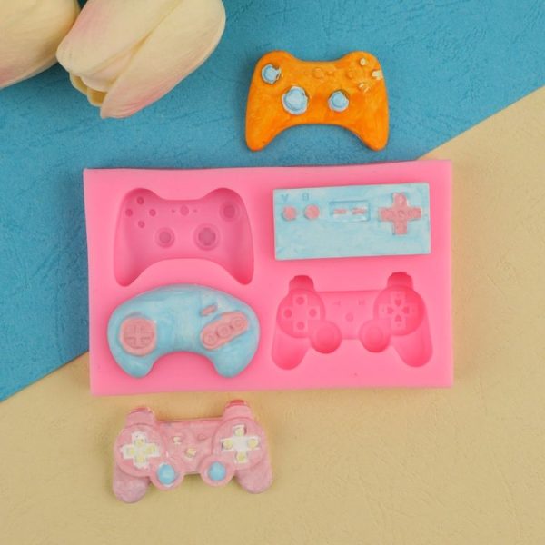 Game Console Gamepad Shape Silicone Mold Fondant Tool Cake Chocolate Mold (Pink) - Image 4