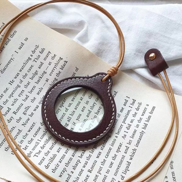 3X Adjustable Hanging Magnifier Portable Elderly Magnifying Glass with Leather Case (Coffee) - Image 5