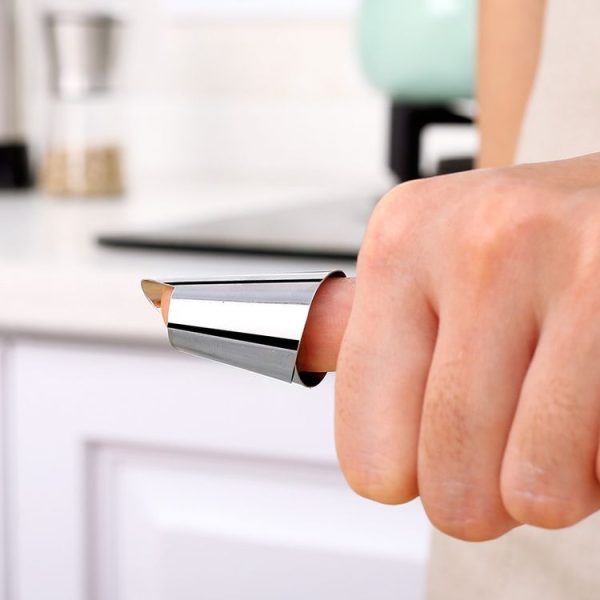 Multifunctional Hand Guard for Cutting Vegetables Nut Shelling Gadget Peeling Nail Polish - Image 7