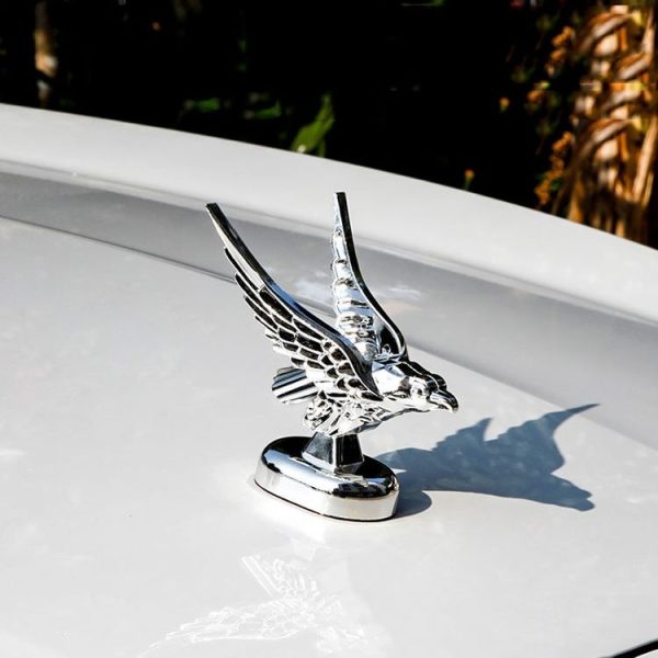 Car Hood Decoration 3D Spread Wings Flying Eagle Modification Universal Car Emblem (Silver) - Image 2