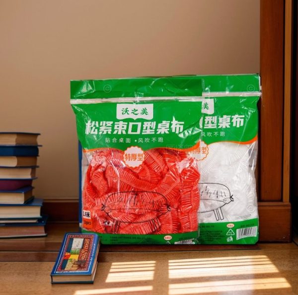 10pcs / Pack 1.4m Disposable Elastic Bunching Tablecloth Household Table Thickened PE Non-Washable Waterproof Oilproof Tablecloth (Red) - Image 7