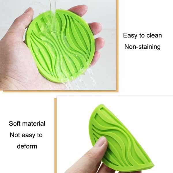 10x0.5cm Round Silicone Coaster Non-Slip Wave Mug Heat Insulation Cushion Drainage Coffee And Tea Coaster, Color: Black - Image 6