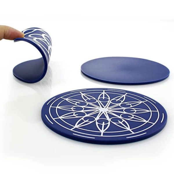 9.8x0.3cm Round Soft Silicone Coaster Non-Slip Heat Insulation Mat, Style: Star Array - Image 4