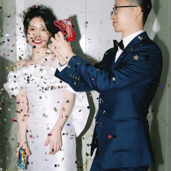 4pcs Birthday Party Wedding Inflatable Gift Flowers Atmosphere Toy (Random Color Delivery) - Image 6