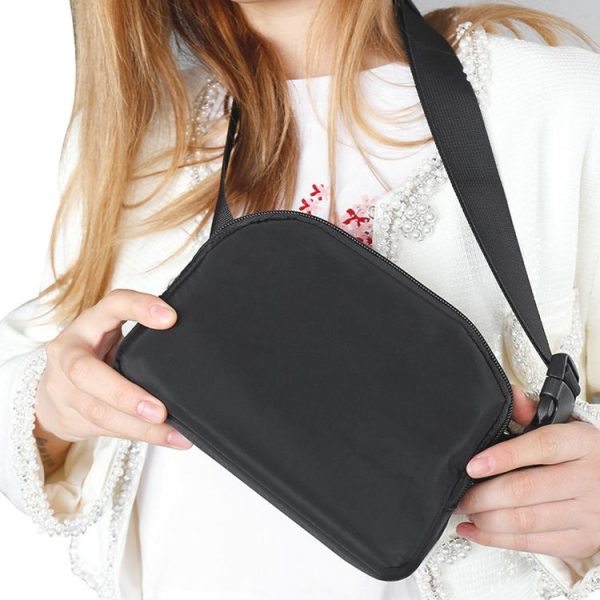 Nylon Waterproof Chest Bag Outdoor Sports Pocket Running Mobile Phone Bag (White) - Image 11