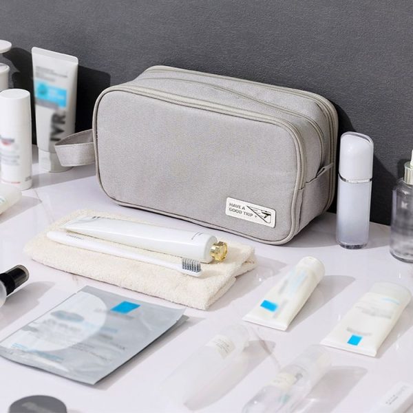 Handheld Wet and Dry Separation Travel Toiletry Bag Large Capacity Cosmetic Storage Bag (Light Blue) - Image 6