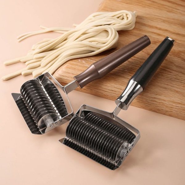 304 Stainless Steel Pusher Multifunctional Noodle Sword Thickening Kitchen Noodle Cutter, Style: Aluminum Handle 5mm - Image 9