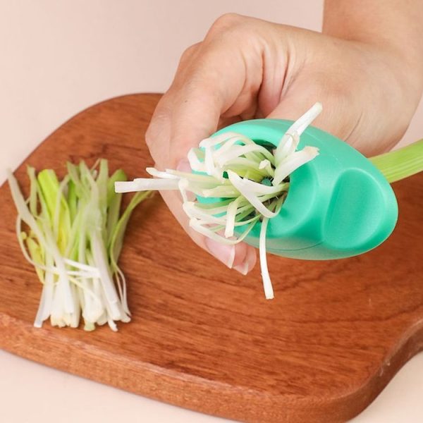 Hook Model Multi-functional Onion Cutter Household Onion Silk Puller - Image 7