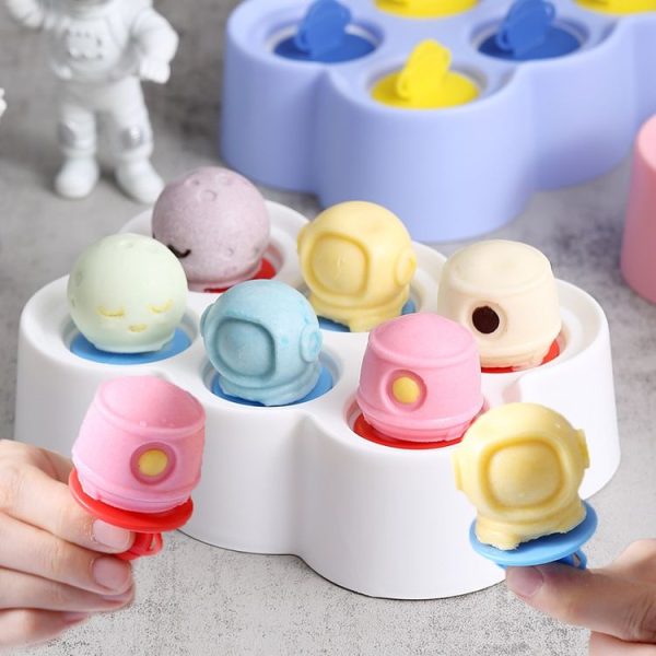Astronaut Silicone Ice Mold Homemade DIY Popsicle Ice Cream Cartoon Mold (Blue) - Image 8