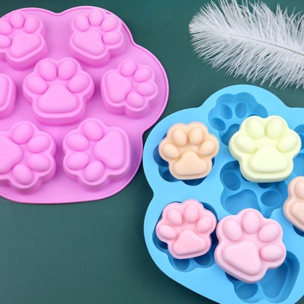 7 Cells Small and Large Cat Paw Silicone Cake Mould Cartoon DIY Handmade Essential Oil Soap Moulds (Pink) - Image 2