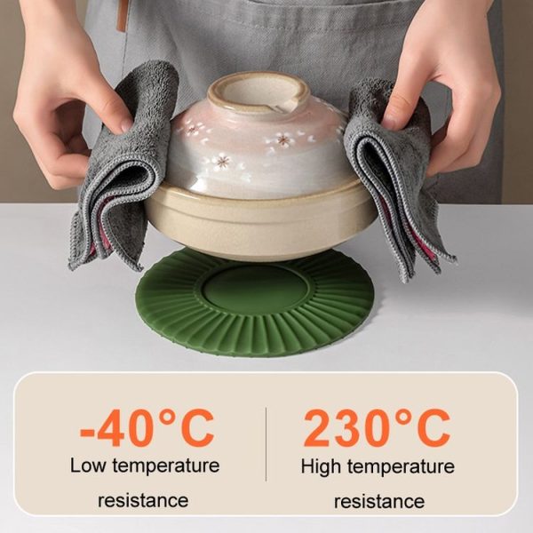 Household Silicone Heat Insulation Mat Kitchen High Temperature Resistant Baking Placemats (White) - Image 7