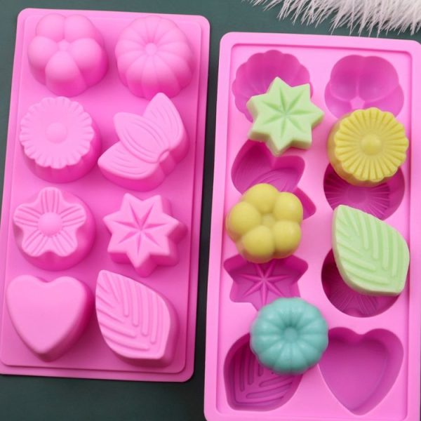 8 Grids Floral Silicone Baking Mould DIY Aroma Soap Mold (Pink) - Image 4