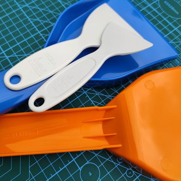 Home Refrigerator Ice Remover Kitchen Cleaning Spatula Tool, Style: White Medium - Image 2