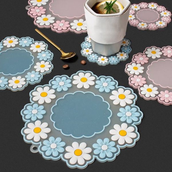 Household High Temperature Resistant Daisy Coasters Kitchen Tabletop Insulation Mat, Style: Pink Small - Image 7