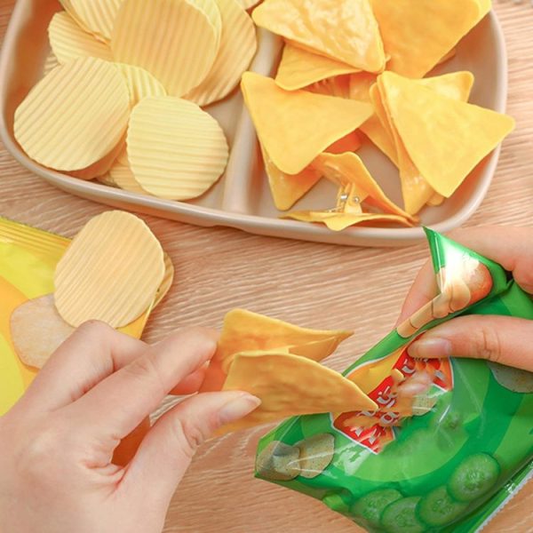 2pcs Potato Chip Sealing Clips Faux Shape Fun Handbook Decoration Food Bag Storage Clips (Triangle) - Image 5