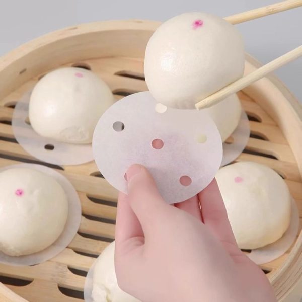 100pcs Food Grade Disposable Round Non-stick Steamer Paper Perforated Buns Steamer Pads, Size: 7.6cm - Image 2