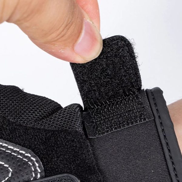 Motorcycle Outdoor Riding Non-slip Touch Screen Sun Protection Gloves, Size: M (Black) - Image 5