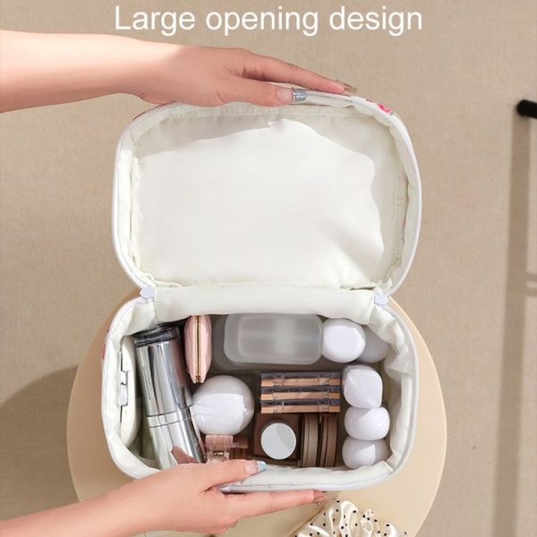 Compact Handy Cosmetic Storage Bag Lightweight Toiletry Pack, Style: Flower Octagonal Model - Image 4