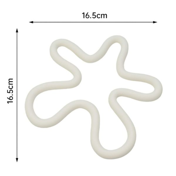 Household Irregular Silicone Heat Insulation Mat Kitchen High Temperature Resistant Desktop Placemat (White) - Image 3