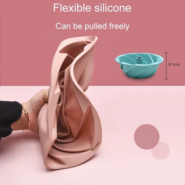 Swirl Model Silicone Cake Mold Household High Temperature Resistance Baking Pan (Green) - Image 4
