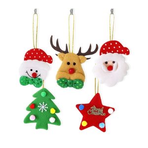 5pcs / Bag Christmas Tree Pendant Cartoon Santa Claus Elk Snowman Pentagram Plush Dolls Hanging Ornaments