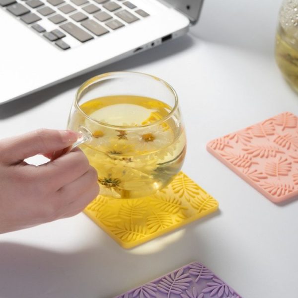 9.5cm Household Square Silicone Heat Insulating Mat Kitchen High Temperature Resistant Baking Placemat (Matcha Green) - Image 10