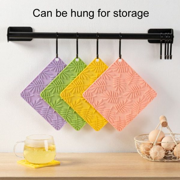 9.5cm Household Square Silicone Heat Insulating Mat Kitchen High Temperature Resistant Baking Placemat (Matcha Green) - Image 9